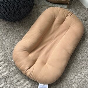 Snuggle me organic lounger